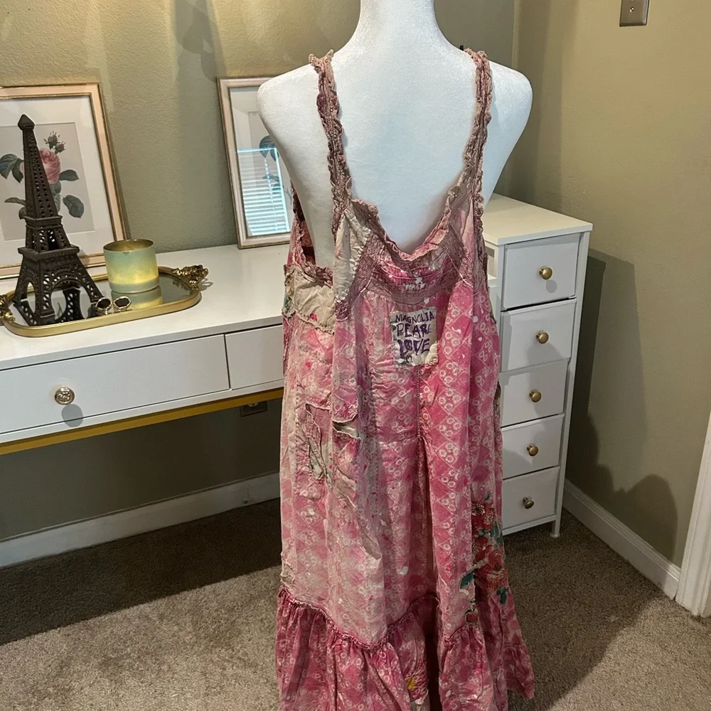 Magnolia Pearl Clementine Tiered Slip - Picture 2 of 6